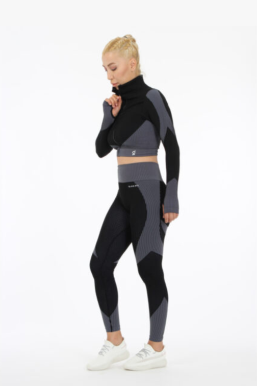 Women Seamless Workout Outfits 2pcs Sport Long Sleeve Zipper And Legging Black White