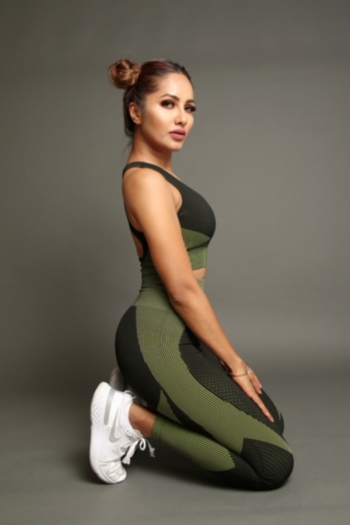 Women Seamless Workout Outfits Sport Bar And Legging Black Green