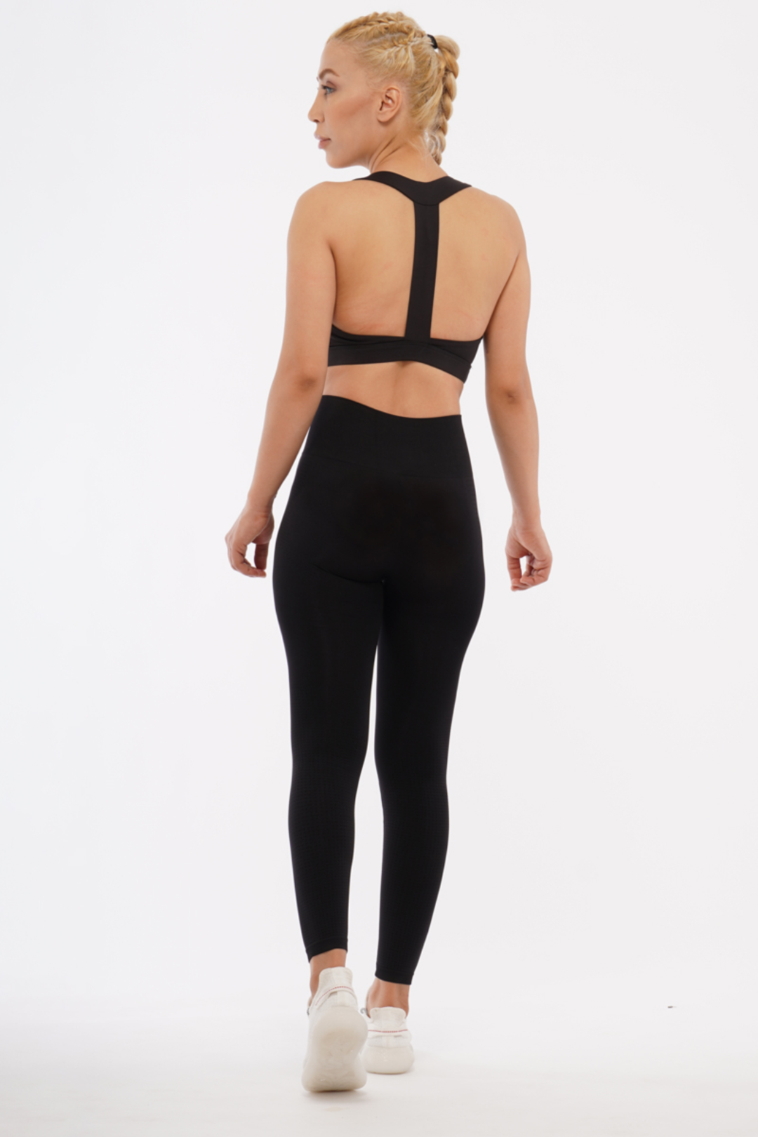 Women's Seamless Workout Outfits in Black Shop Now - Glamfit