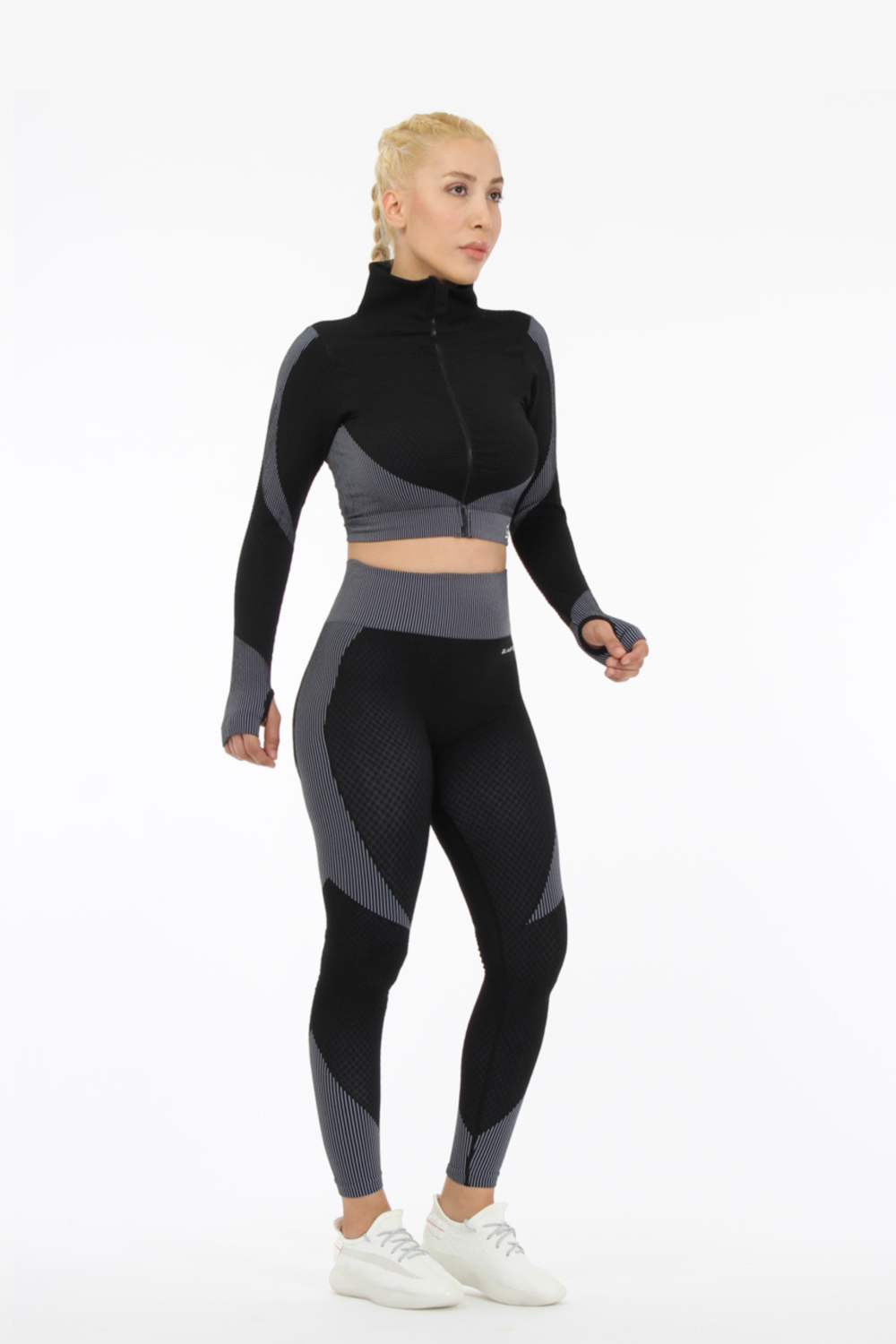 Women Seamless Workout Outfits 2pcs Sport Long Sleeve Zipper And Legging Black White