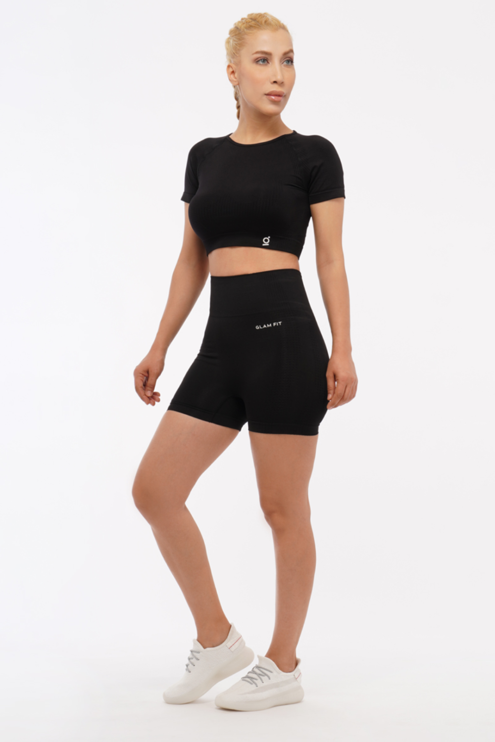 Women Seamless Workout Outfits Sport Crop Top And Shorts Black