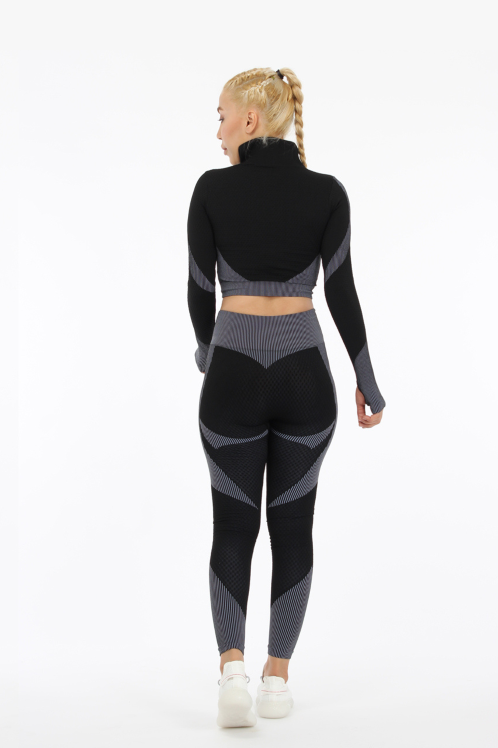 Women Seamless Workout Outfits 2pcs Sport Long Sleeve Zipper And Legging Black White