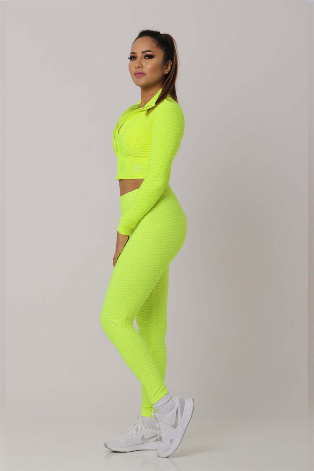 Women Soft Compression Seamless High Waist Leggings Bra and Jacket Set Neon