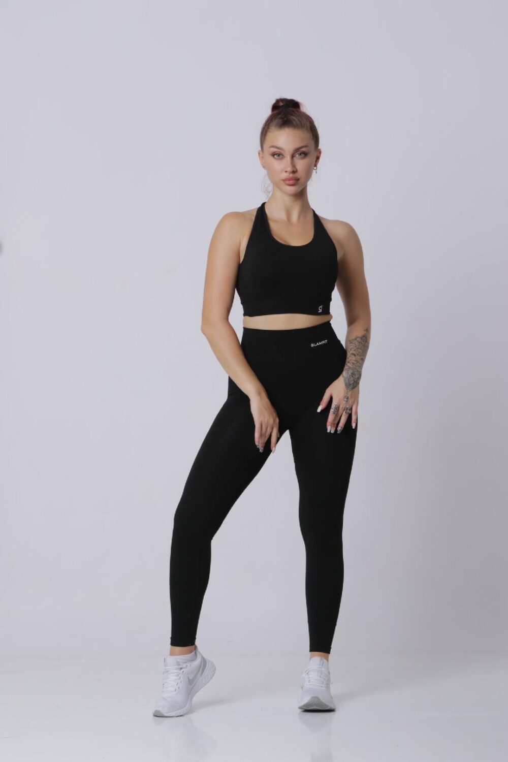 Samless Women 3pcs Yoga Sets Fitness Sport Suit Long Sleeve Zipper with Sport Bra & Leggings Pants Black